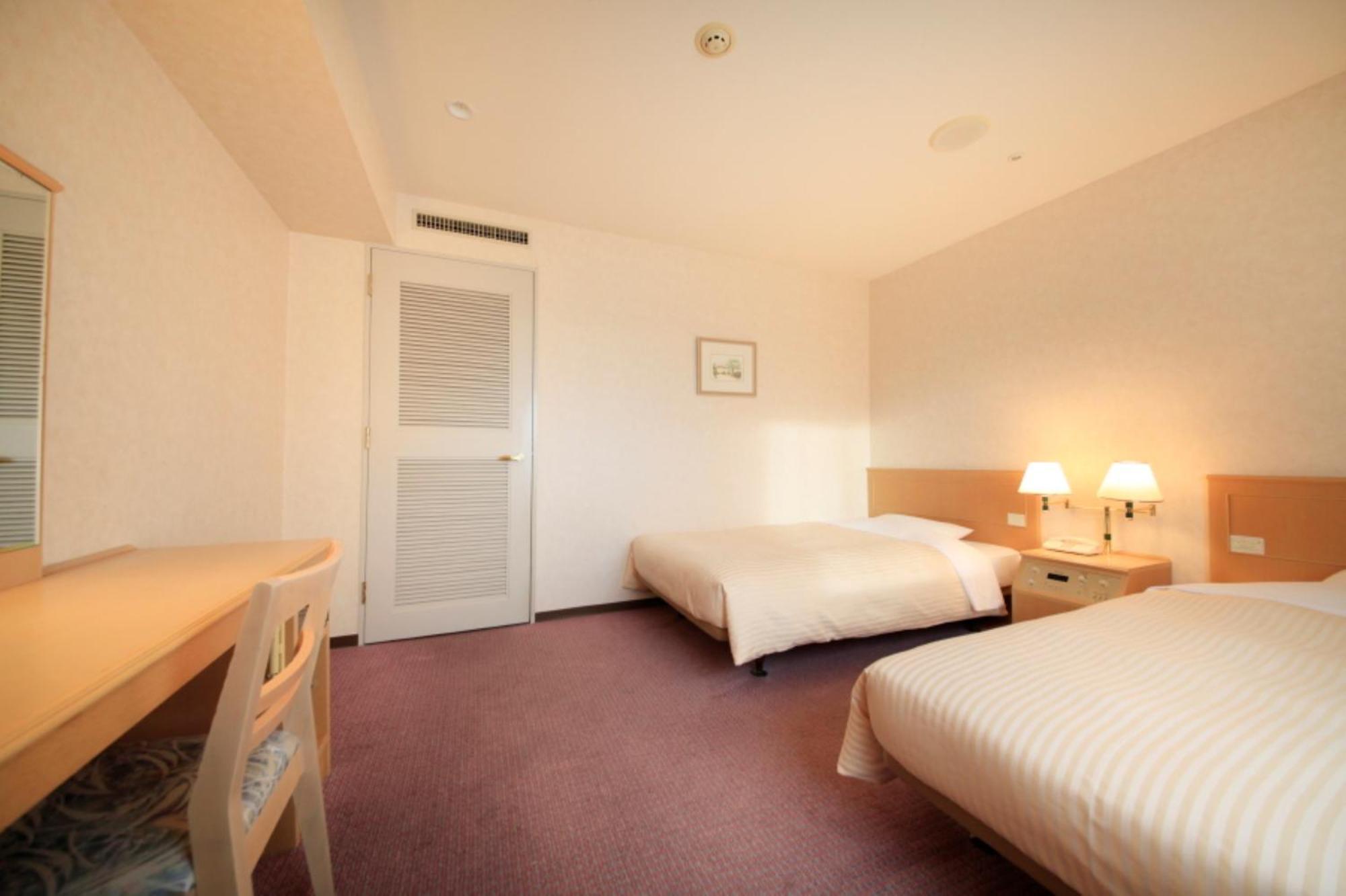 Kofu Washington Hotel Plaza Exterior photo