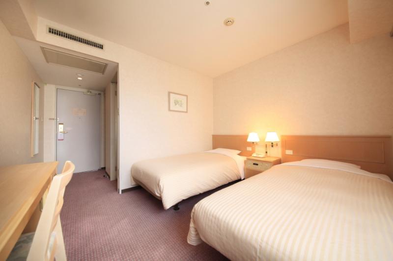 Kofu Washington Hotel Plaza Exterior photo